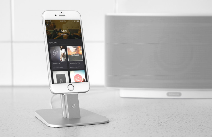 REVIEW: Twelve South HiRise Stand for iPhone