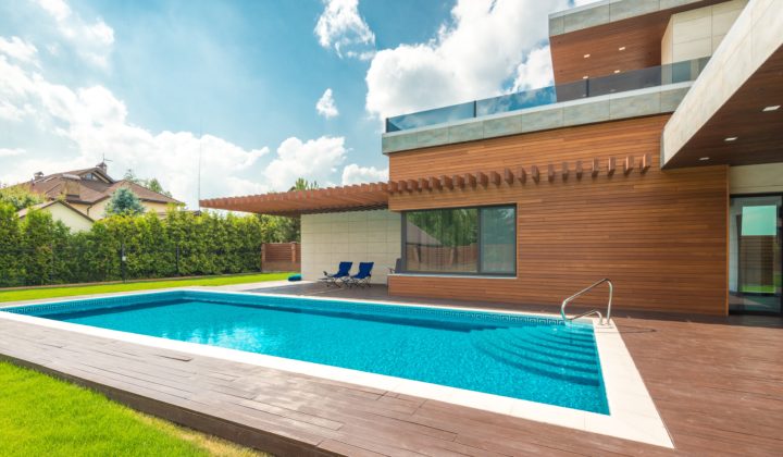 Pool Deck Replacement: All You Need to Know