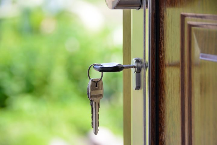 How Long Does a Landlord Have to Return a Deposit in the UK?