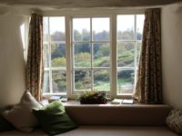 Fixing or Buying a New Window? How to Find the Right Solution