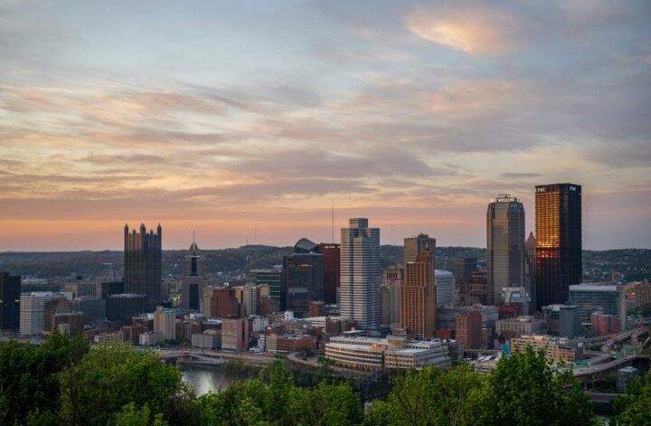 8 Tips for Preparing Your Pittsburgh Home for Sale